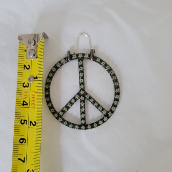 Vintage Lucky Brand Boho silver tone faux turquoise enamel peace sign earrings - Picture 4 of 5